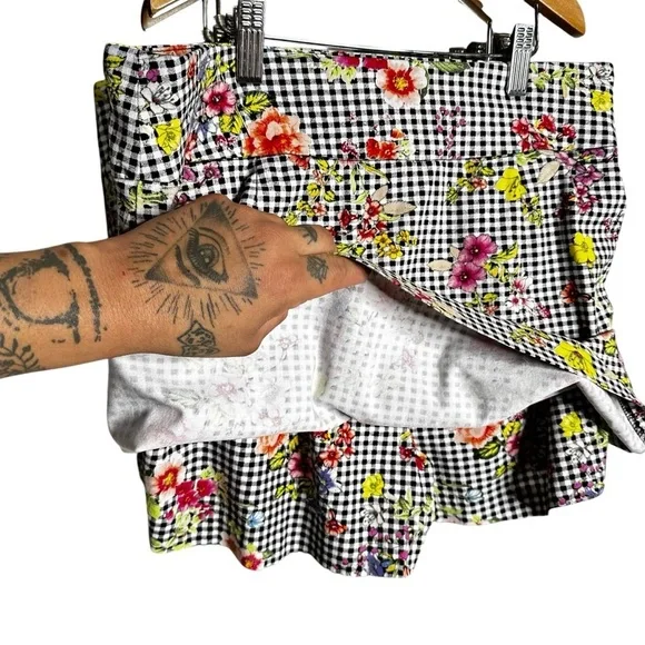 🔴5 for $40 SALE
Zac Rachel Activewear Floral Check Stretch Tennis Golf Skort 8 - Picture 7 of 9